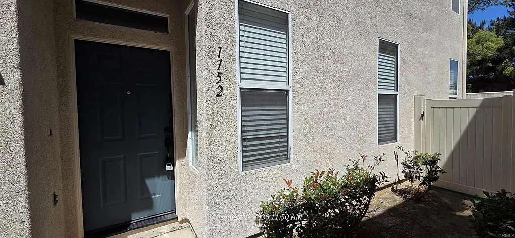 2 bed, 2.5 bath, 1130 sqft, $3,200 — Photo 3