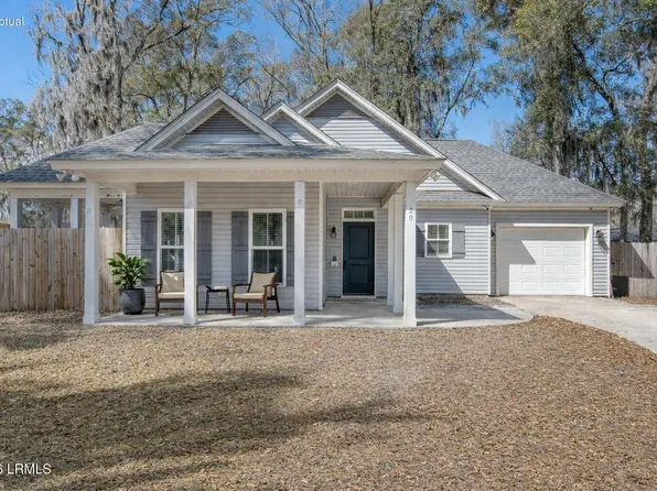 20 Sherwood Ln, Beaufort, SC 29907