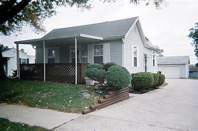 1st image of 1504 Flesher Ave