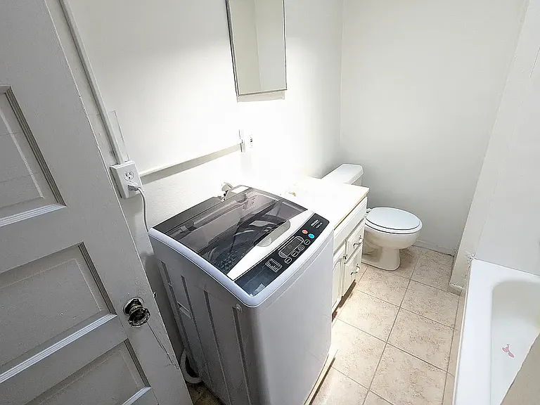 1711 Scattergood St #4 — Photo 7