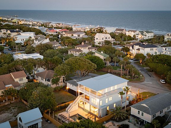 4th image of 619 Carolina Blvd