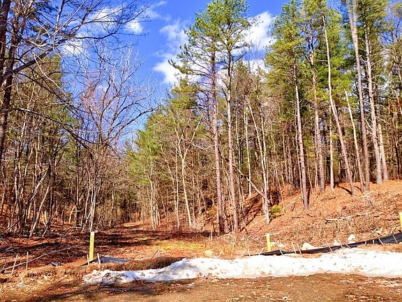 4th image of 344-344B Hampshire Rd