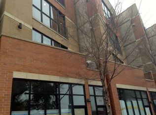 2436 W Madison St #3, Chicago, IL 60612