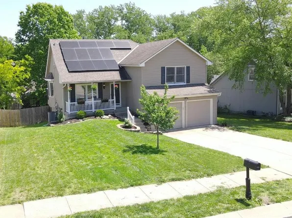 8505 N McDonald Ave, Kansas City, MO 64153