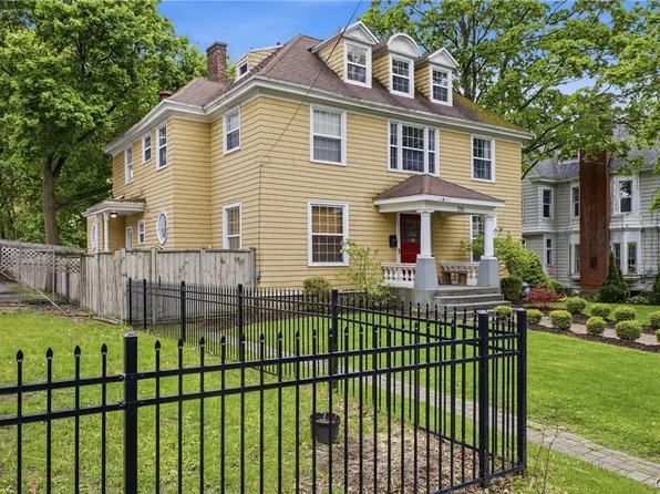 216 Highland Ave, Syracuse, NY 13203