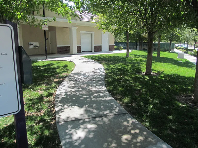 8513 Orly Ave — Photo 48