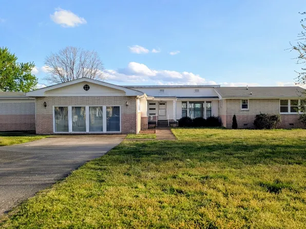 413 Private Dr, Hendersonville, TN 37075