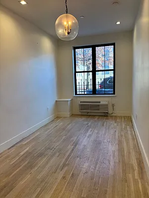 Rented by Voro NYC | media 4