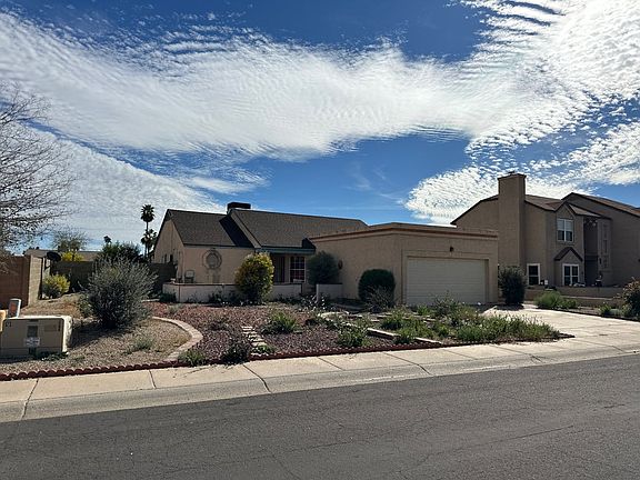 3rd image of 6121 W Maui Ln