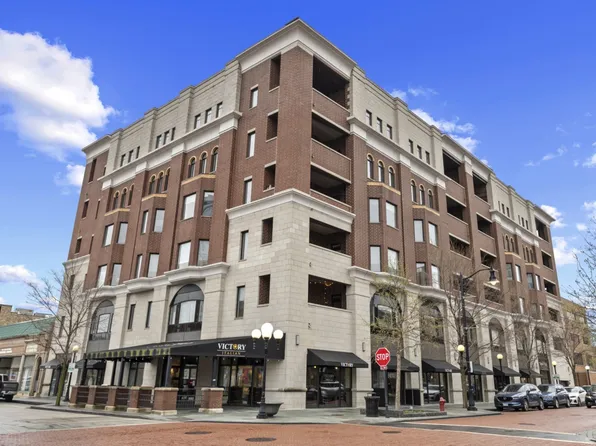 110 S Marion St Unit 606, Oak Park, IL 60302