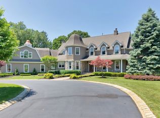 4 Concord Ct, Colts Neck, NJ 07722