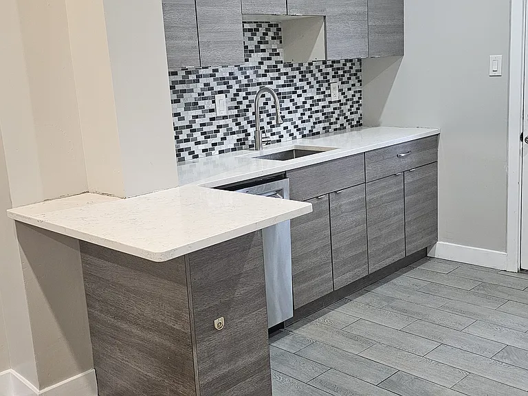 113 E Stewart Ave #1 — Photo 7