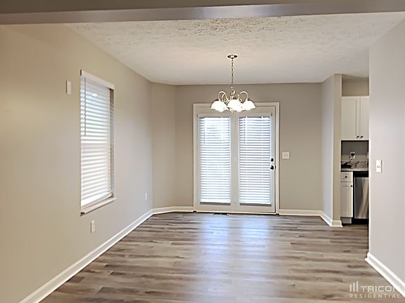 5th image of 204 Saint Martins Ln