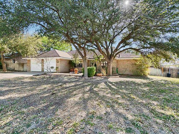 2nd image of 116 Warbonnet Trl