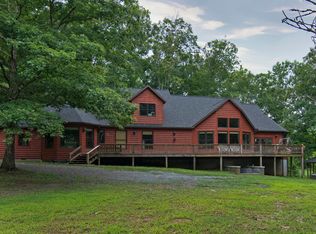 114 Hungards Creek Rd, Alderson, WV 24910