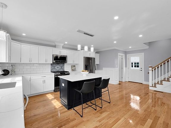 2nd image of 107 Readville St #107
