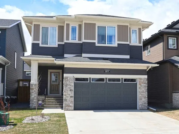 553 E Baywater Mnr SW, Airdrie, AB T4B 5R7