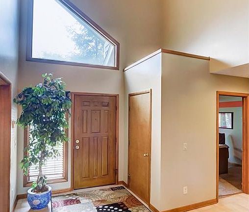 2nd image of 5011 Sycamore View Ct