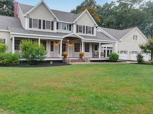 21 Oxford St N, Auburn, MA 01501