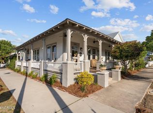 103 N Caswell Ave, Southport, NC 28461