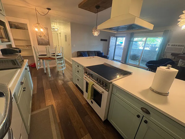 665 Manhattan Dr #1 — Photo 6