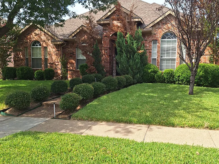 4329 Stromboli Dr — Photo 3
