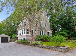 14 Cedar Rd, Swampscott, MA 01907