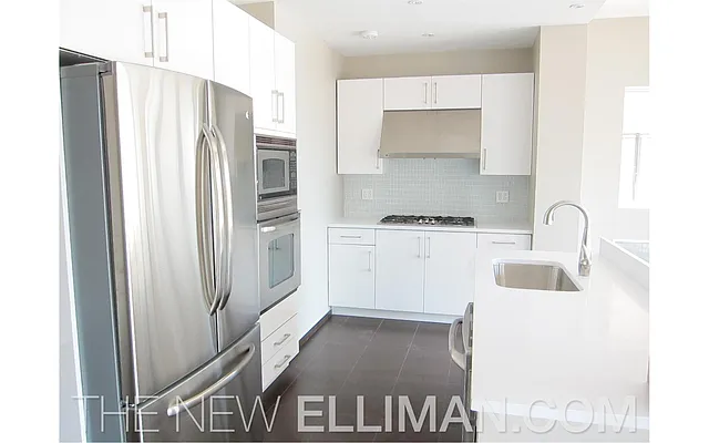 Rented by Douglas Elliman | media 25