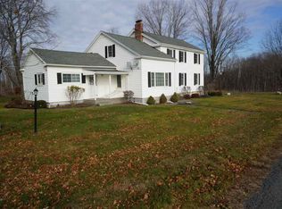 12 Roe Rd, Melrose, NY 12121