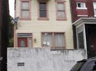 524 Armandale St, Pittsburgh, PA 15212