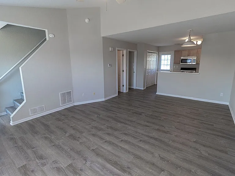 1507 Riva Ridge Ct — Photo 3