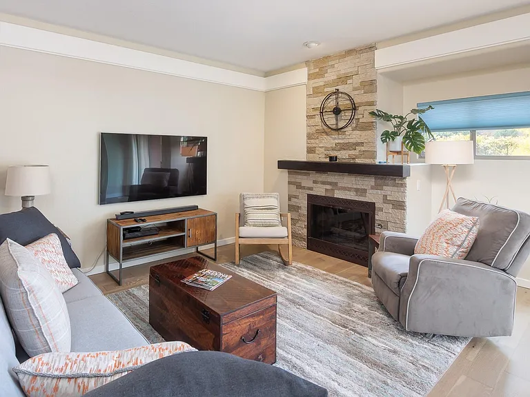 819 Dusty Rose Dr — Photo 19
