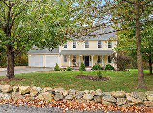 105 Mumford St, Douglas, MA 01516