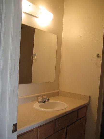 2nd image of 1339 San Mateo Blvd SE