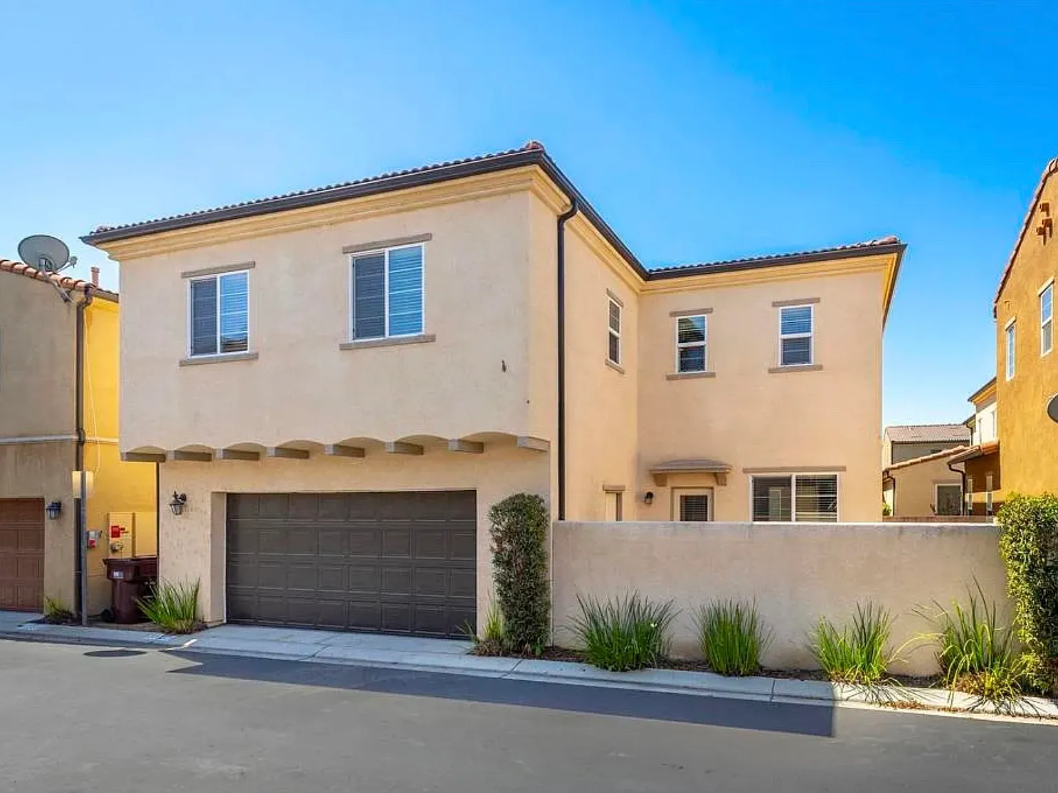 37337 Paseo Violeta — Photo 1