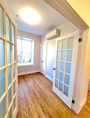 2nd image of 1354 Jefferson Ave #3D
