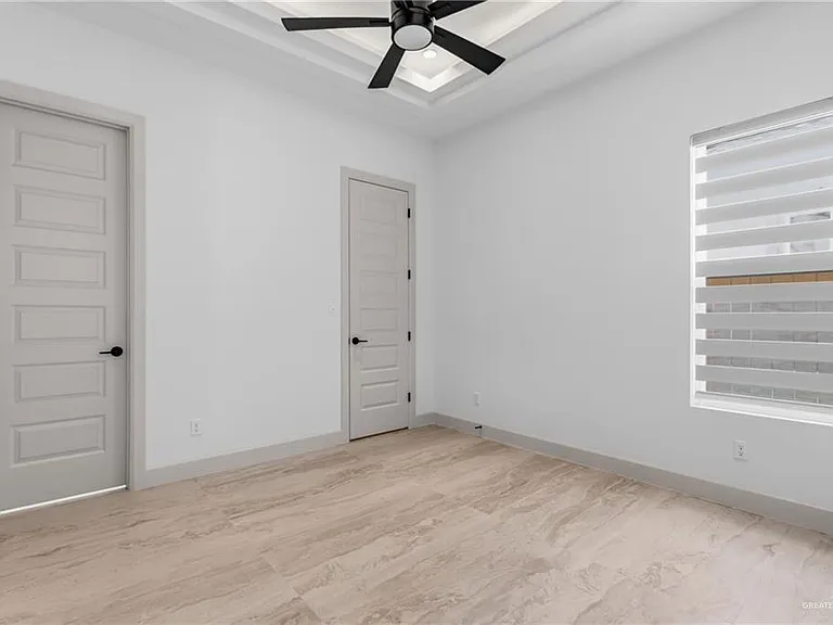 1201 Dolores St — Photo 12