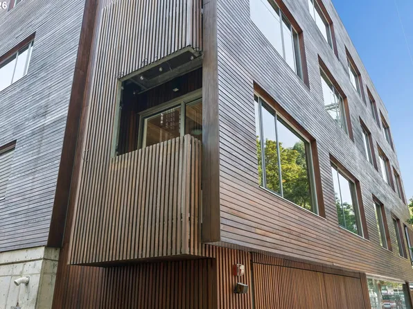 2538 NW Thurman St APT 202, Portland, OR 97210