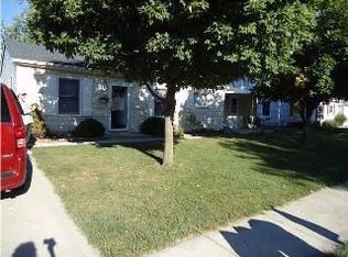 1204 Fairview Dr, Greenfield, IN 46140