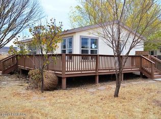 380 W Granada Dr, Paulden, AZ 86334