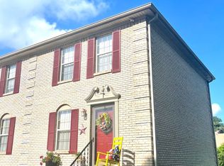 117 Lester St APT 10, Berea, KY 40403