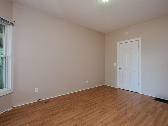 5th image of 51 National Ave NW