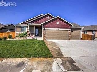 10561 Abrams Dr, Colorado Springs, CO 80925