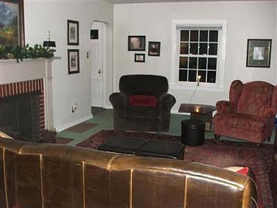 4th image of 1140 Colwick Dr