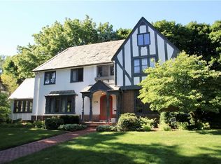 174 Monteroy Rd, Rochester, NY 14618