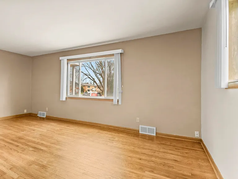 426 Rushmore Ln #3 — Photo 8