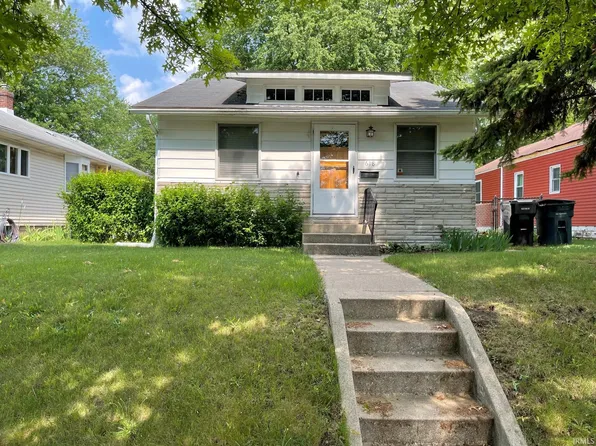 618 S 30th St, South Bend, IN 46615