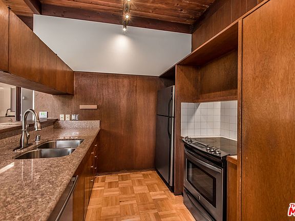 5th image of 11616 Chenault St APT 1