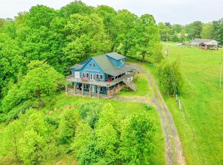 176 Highland Meadows Dr, Grafton, WV 26354