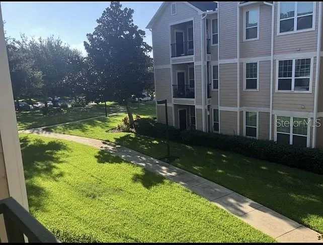 1 bed, 1.0 bath, 733 sqft, $1,500 — Photo 4